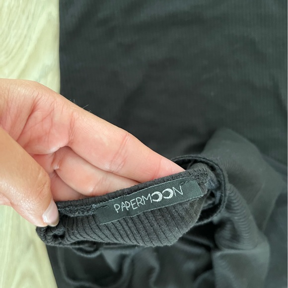 Low Back Black Midi Dress - Picture 4 of 4